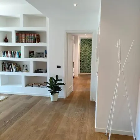 Rosae 62 *